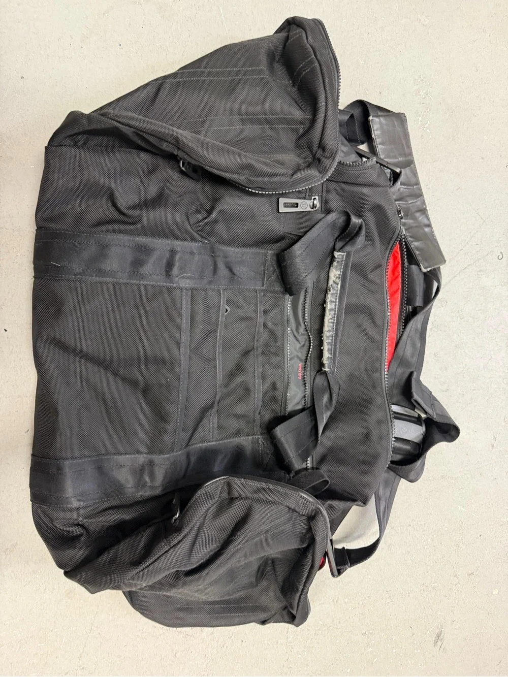 Black Men’s Jacket with Red Lining - Lululemon